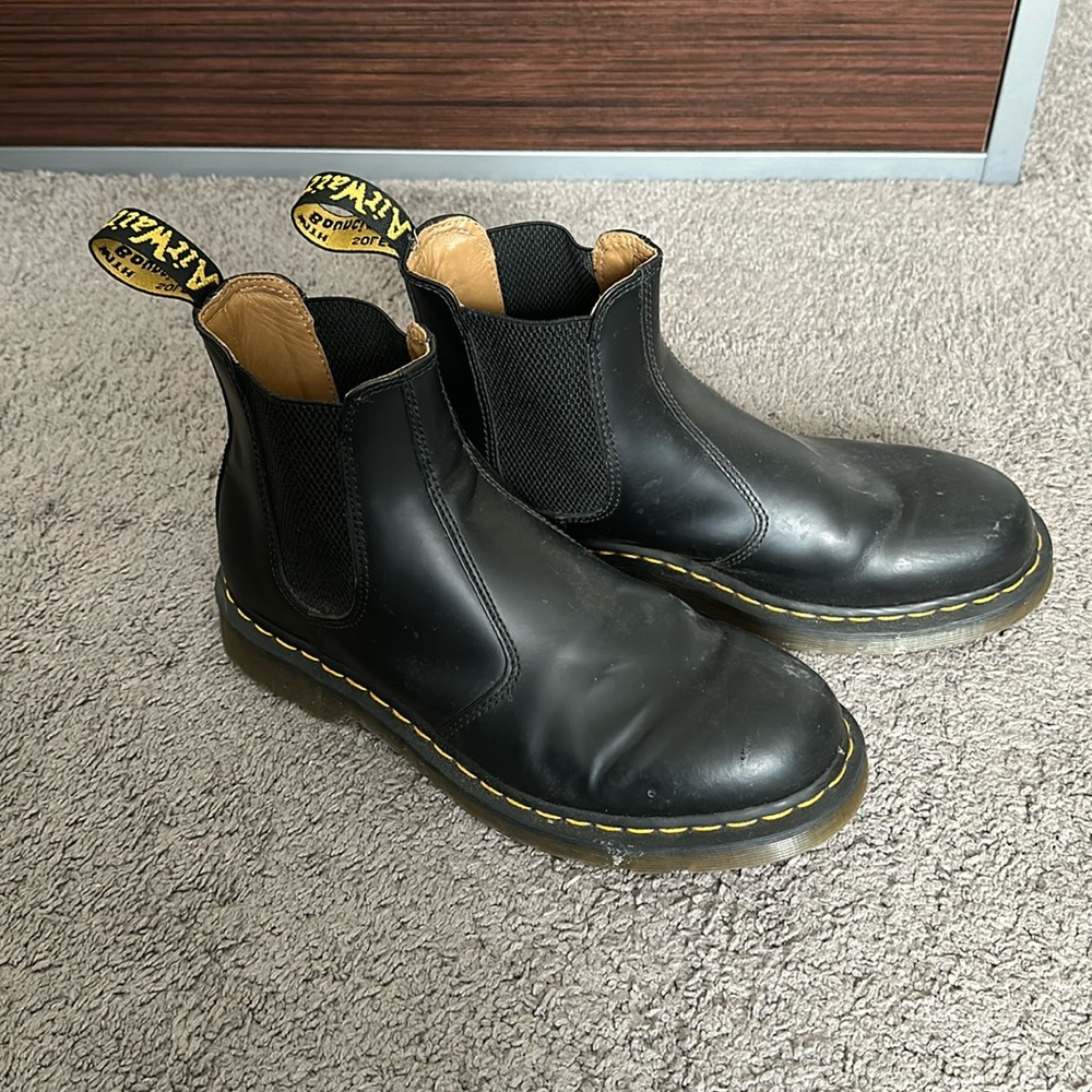 Men’s Dr.Martins Chelsea Boots Size 10